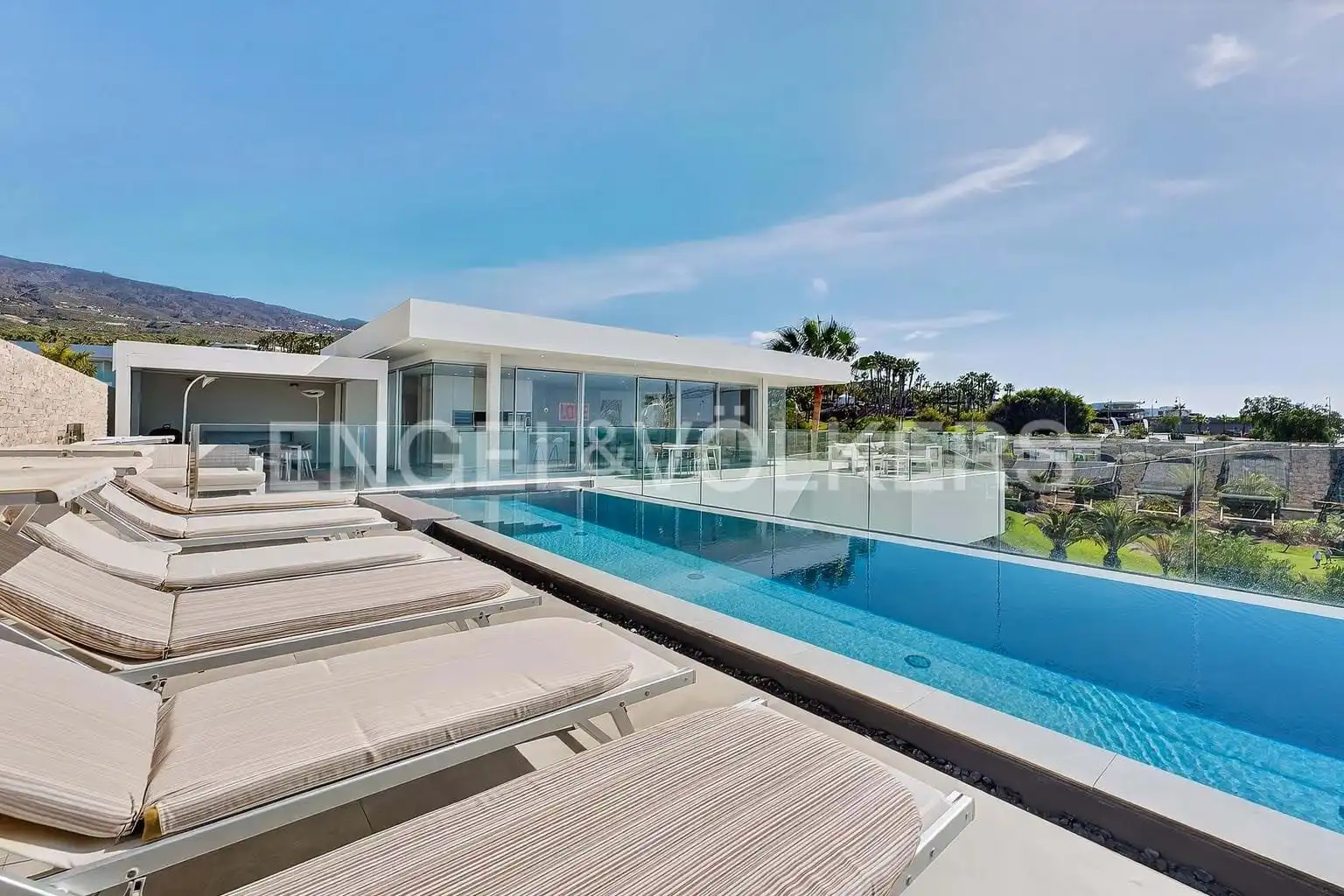 Casa amb piscina en venda a Abama, imagen 2
