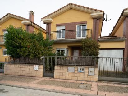 Exterior view of Single-family semi-detached for sale in Andosilla  with Heating, Private garden and Terrace