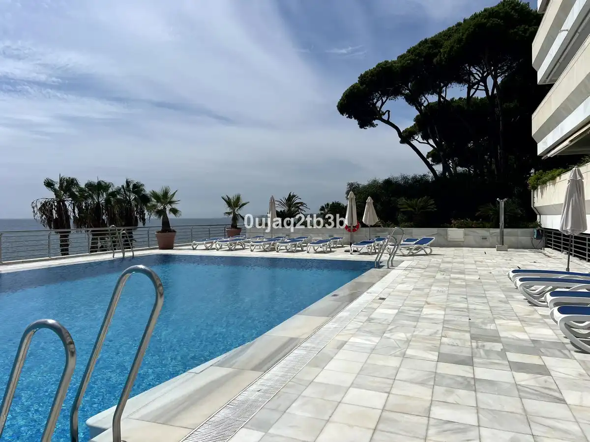 Apartamento con piscina en venta en Calle Pepe Carleton, imagen 6