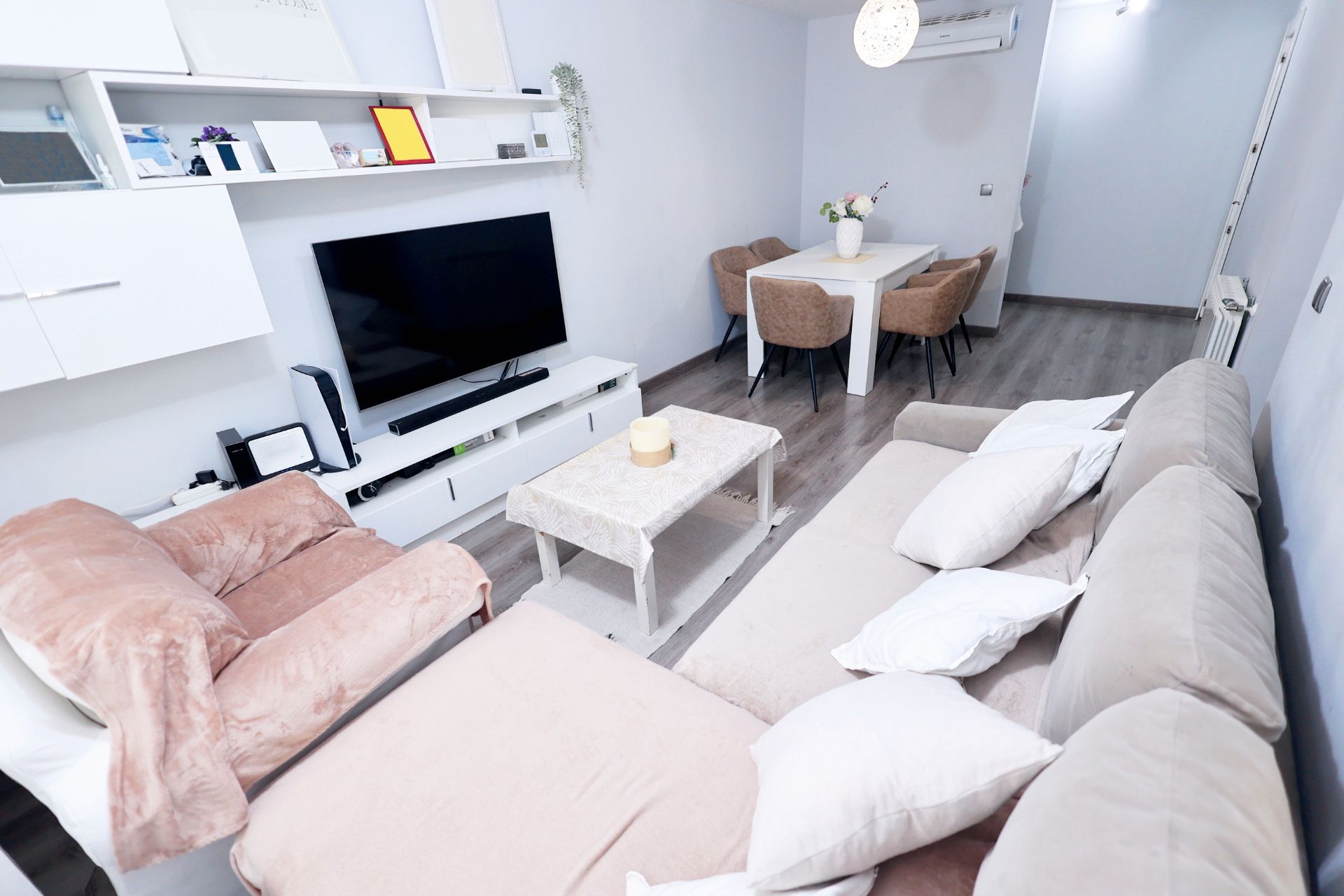 Flat for sale in Calle de Gustavo Torner