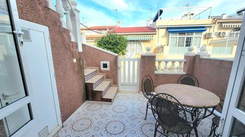 Foto 3 de Casa adosada en venta en Zona Carrefour - Urbanizaciones, Torrevieja