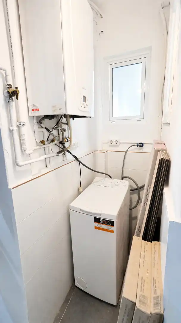 Bany de Pis en venda en Barcelona amb Aire condicionat, Calefacció i Forn