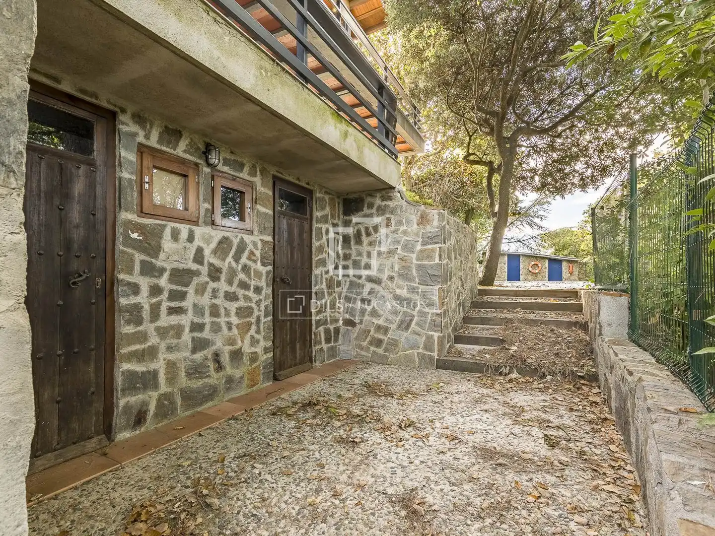 Vista exterior de Casa o chalet en venta en Barcelona con Aire acondicionado, Calefacción y Jardín privado