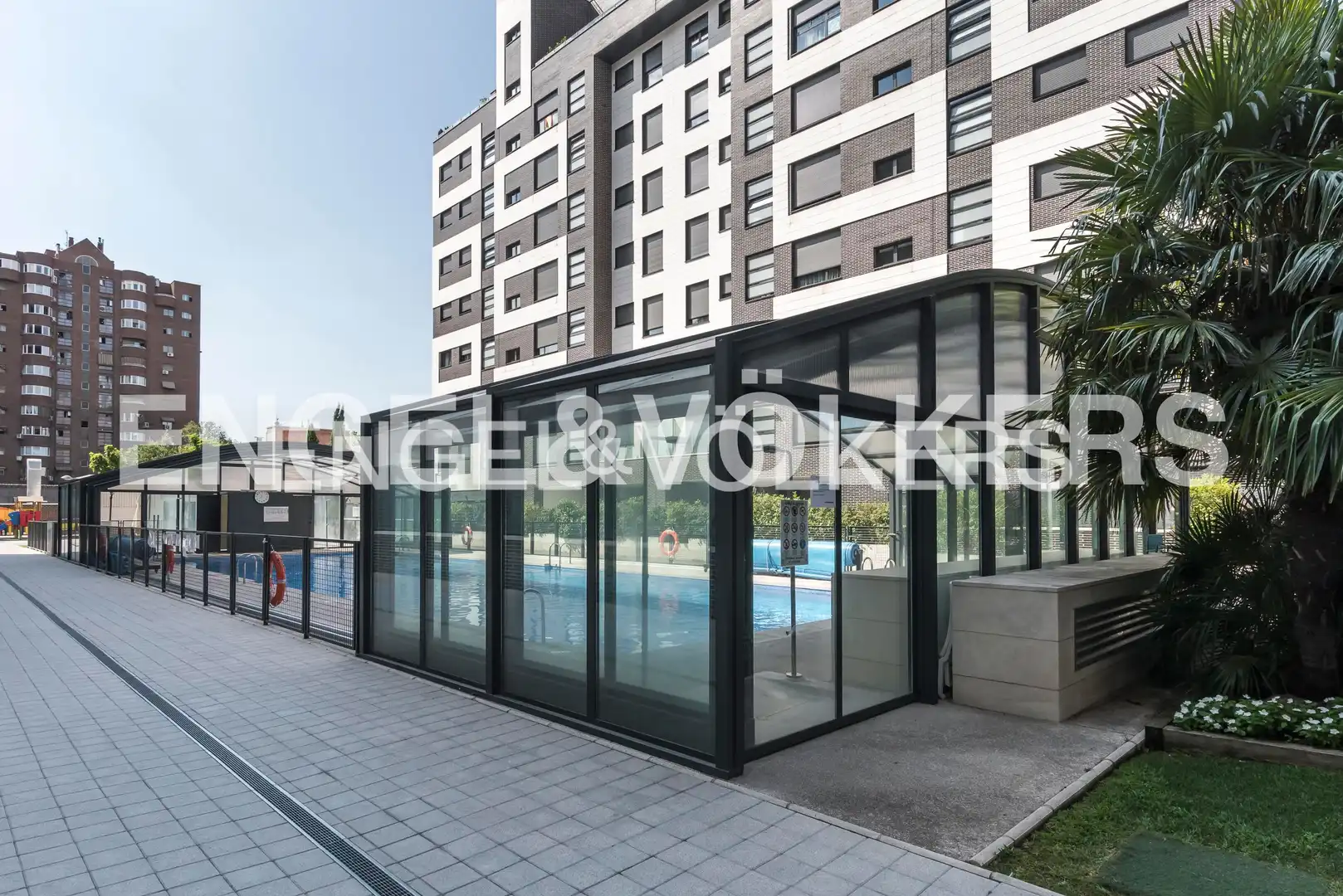 Flat for rent in Adelfas