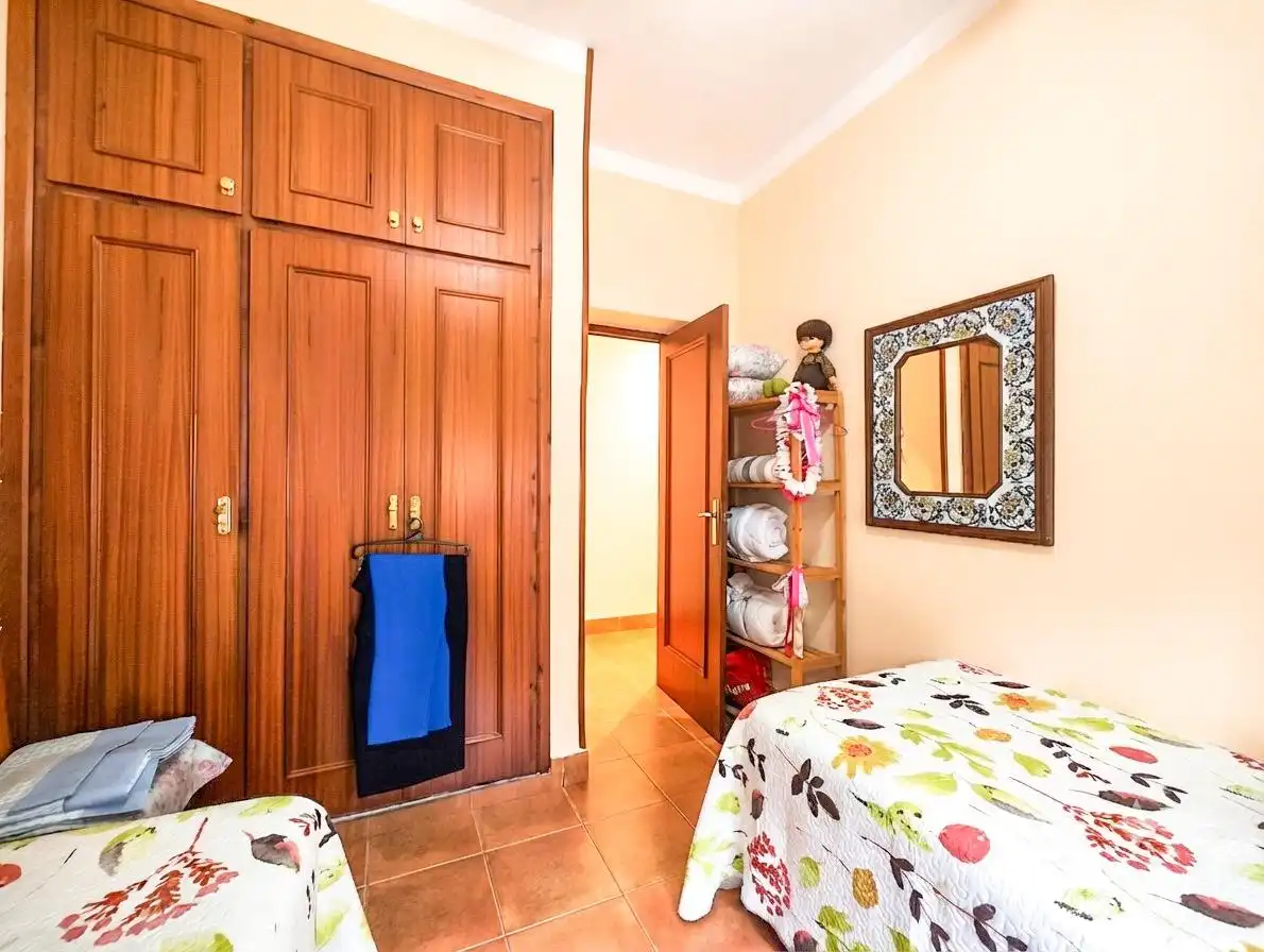 Habitación de Casa o chalet en venta en Puertollano con Aire acondicionado, Calefacción y Jardín privado