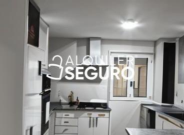Photo 2 of Flat to rent in Leoncio Suarez, Llano, Asturias