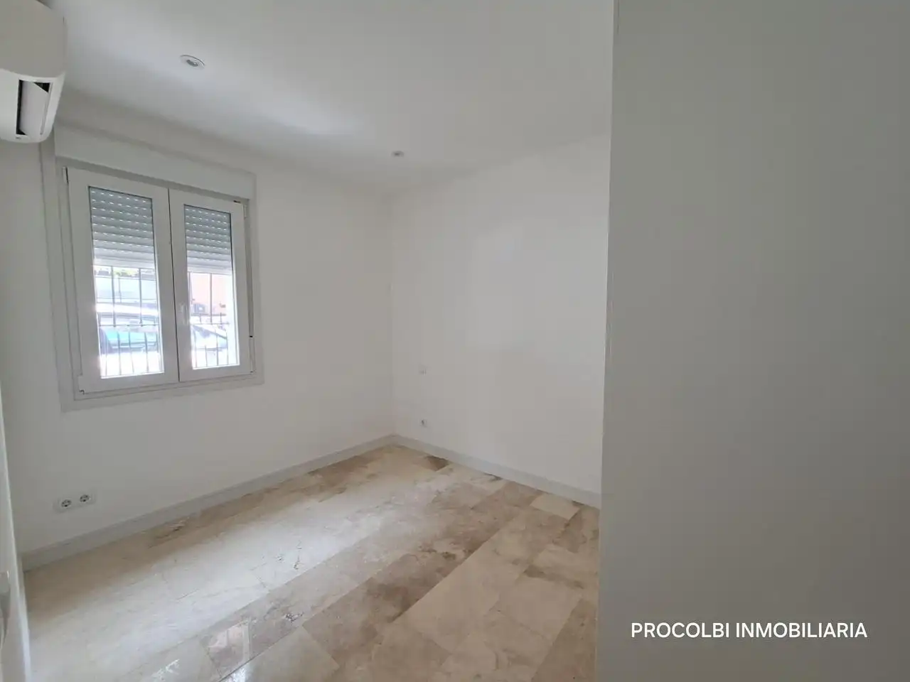 Bedroom of Ground floor for sale in Madrid  with Air Conditioner and Heating