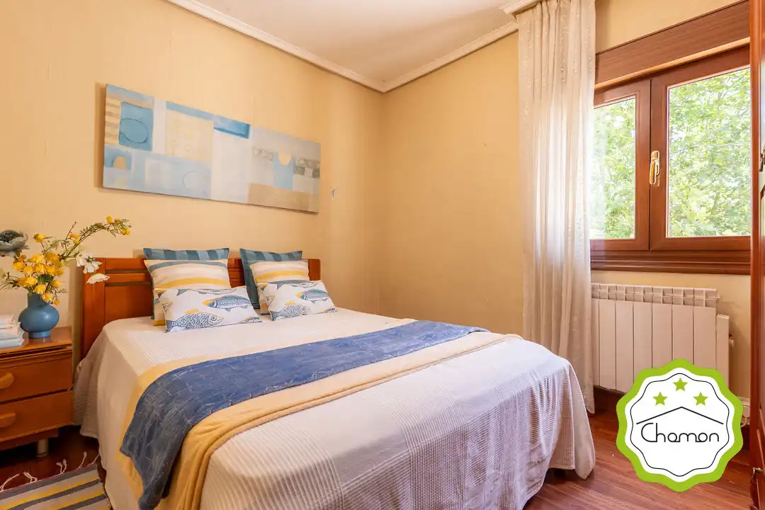 Habitación de Piso en venta en Bilbao  con Calefacción, Jardín privado y Amueblado