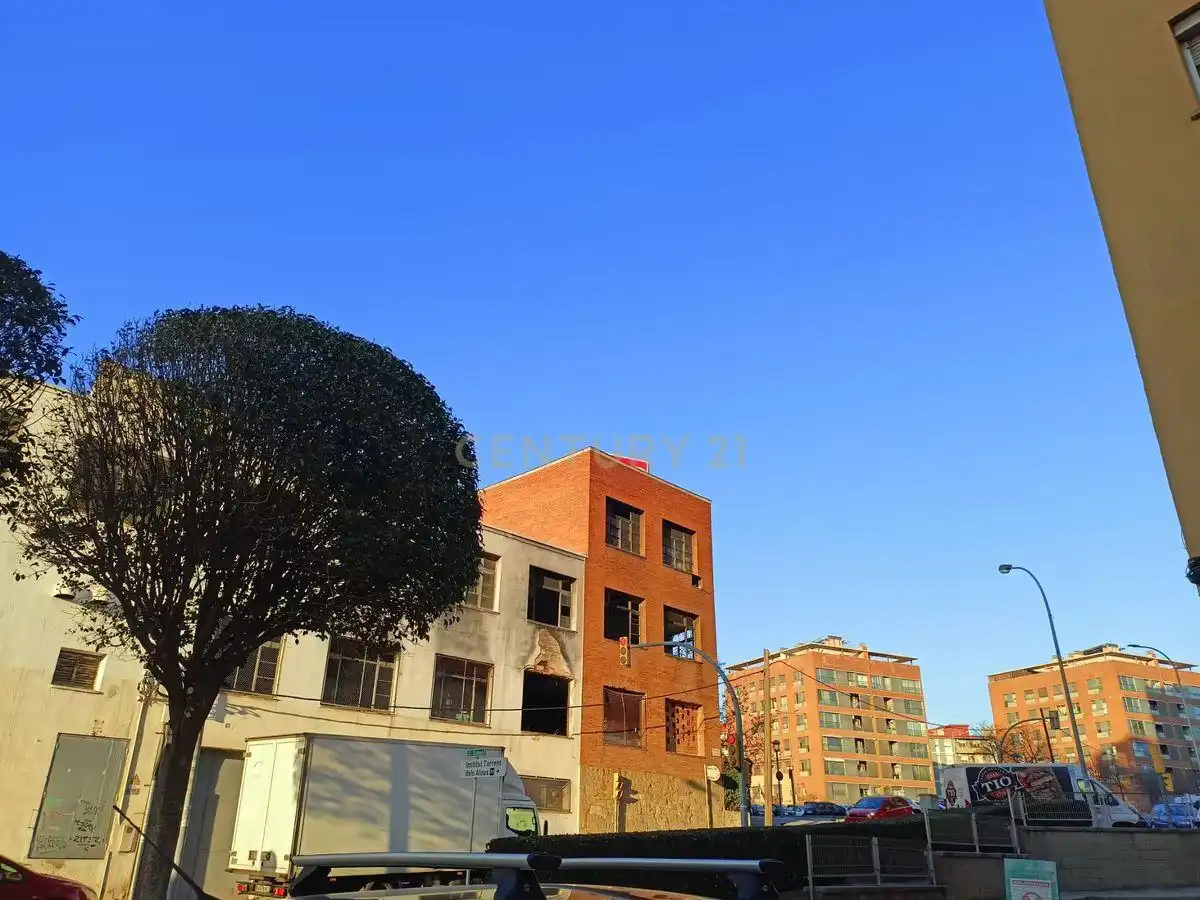 Vista exterior de Apartament en venda en Rubí