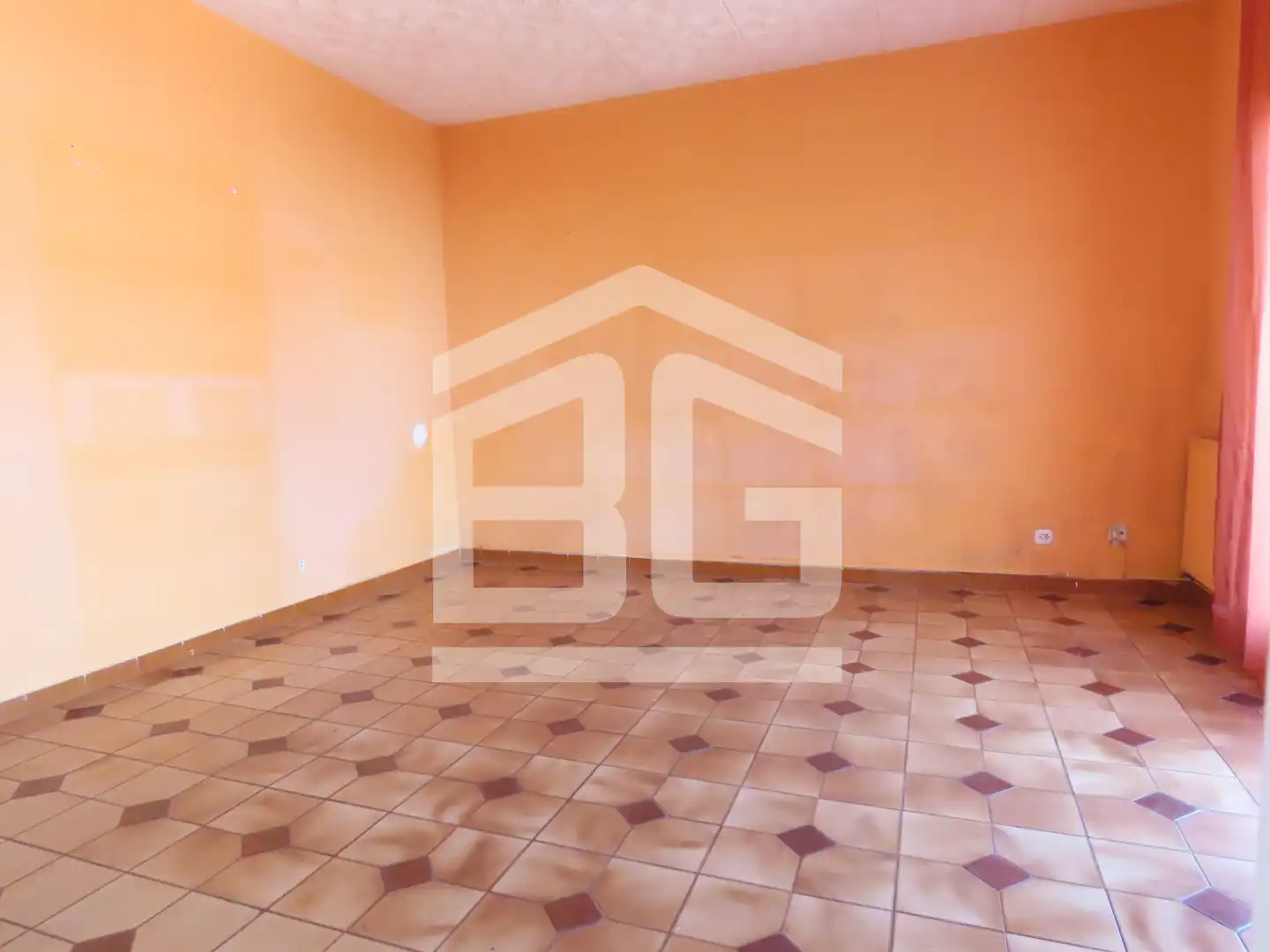 Flat for sale in Sant Fost de Campsentelles  with Terrace, Storage room and Balcony