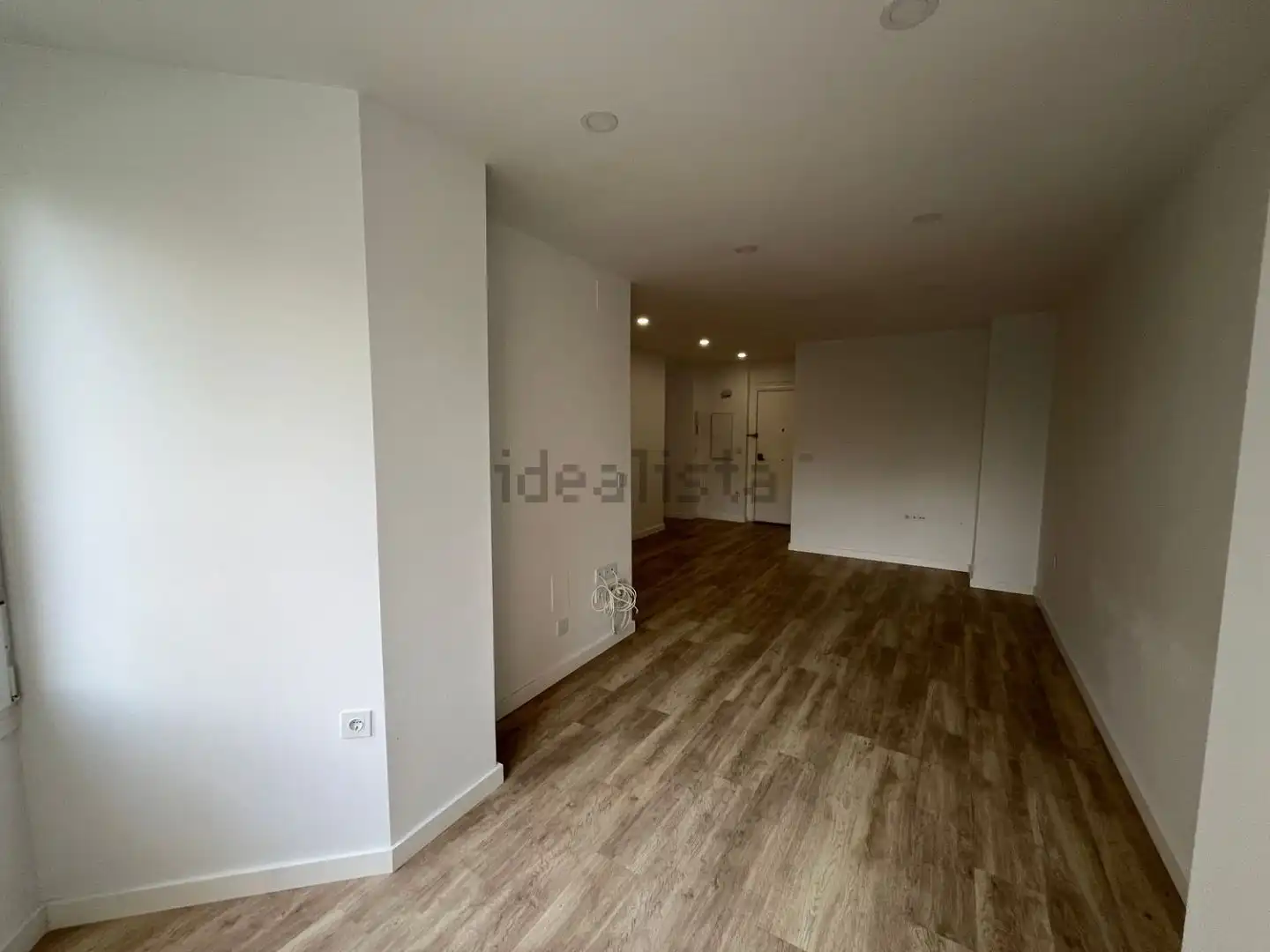 Piso en venta en  Sevilla Capital con Aire acondicionado, Terraza y Balcón
