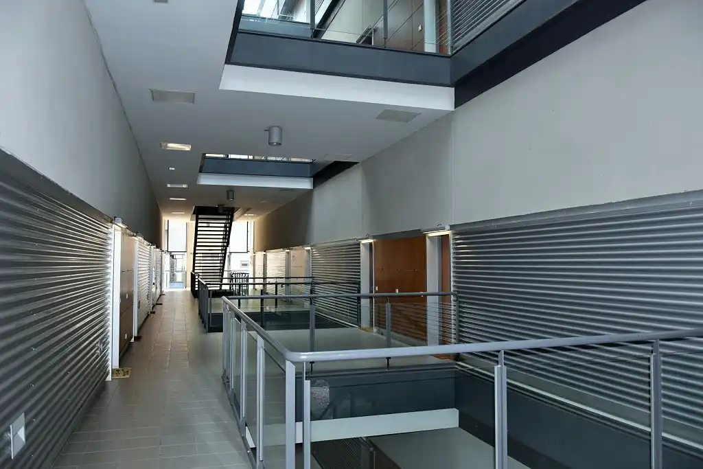 Wohnung zur Miete in Valencia mit Klimaanlage, Heizung und Parkett