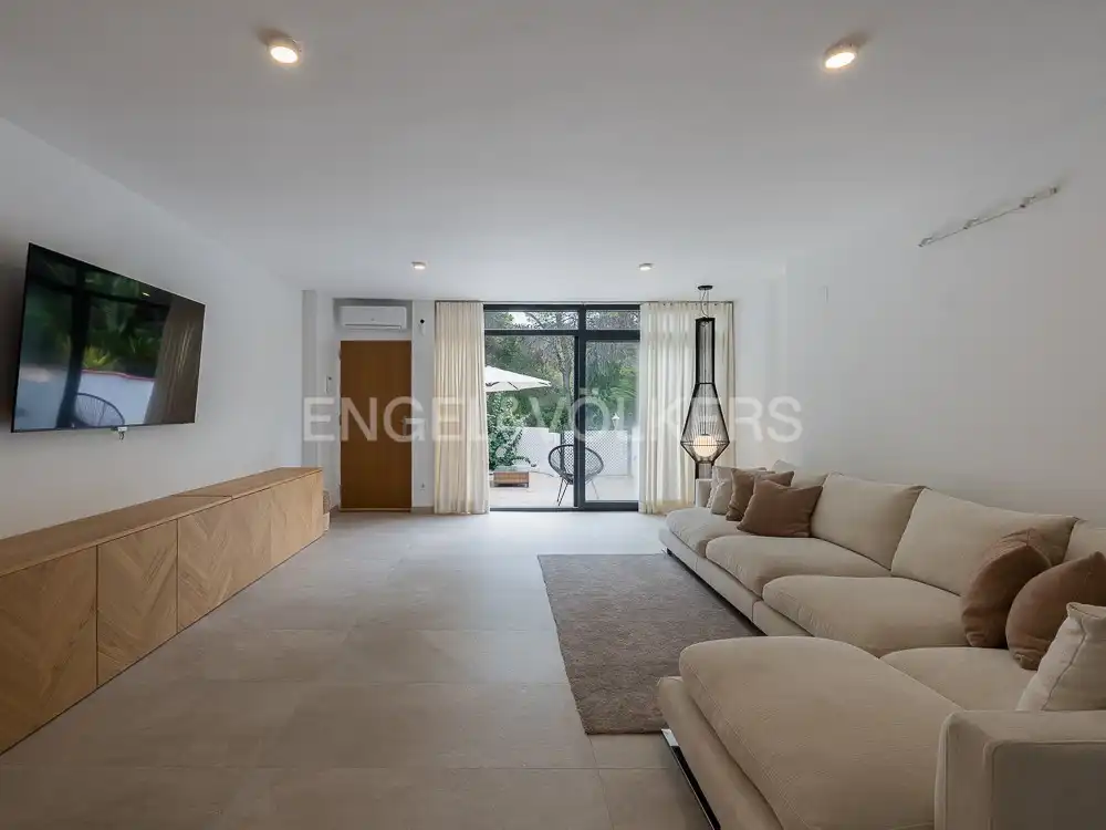 Living room of Houses for rent in Valencia  with Air Conditioner, Heating and Private garden