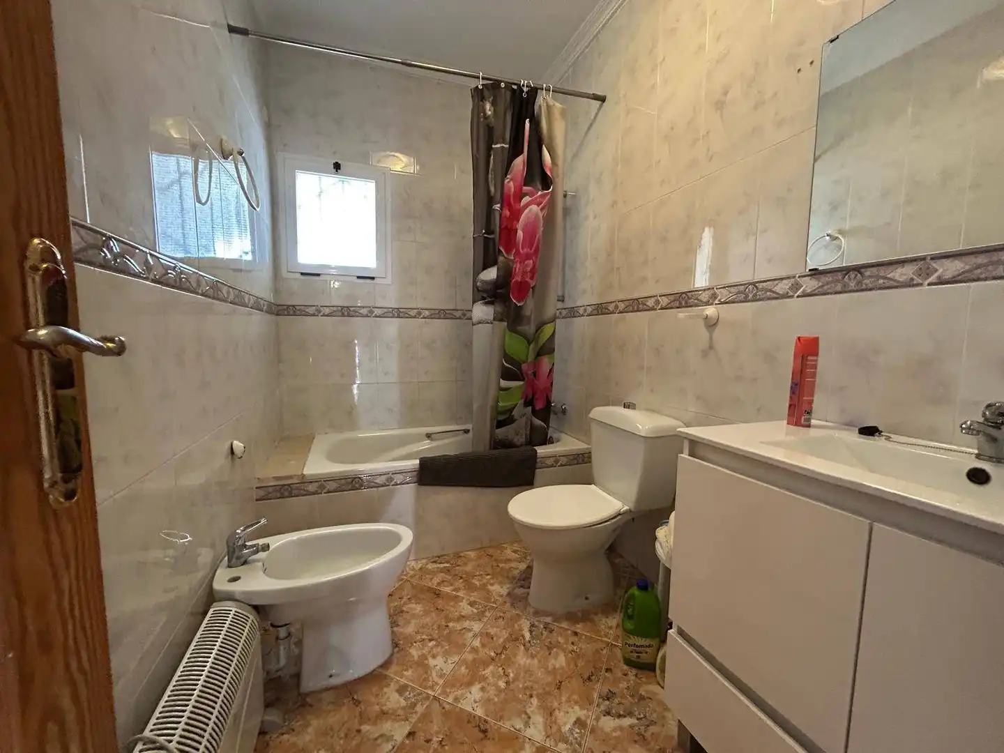 Bathroom of Houses for sale in Aspe  with Air Conditioner, Private garden and Terrace