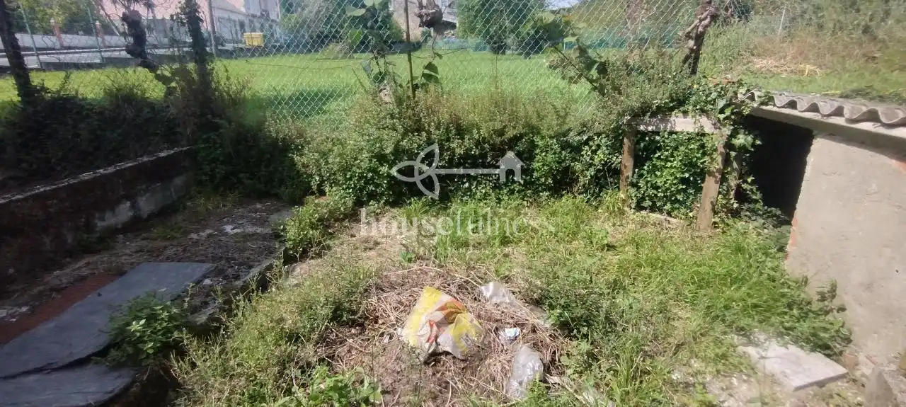 Casa o xalet en venda en Ferrol amb Calefacció, Jardí privat i Parquet