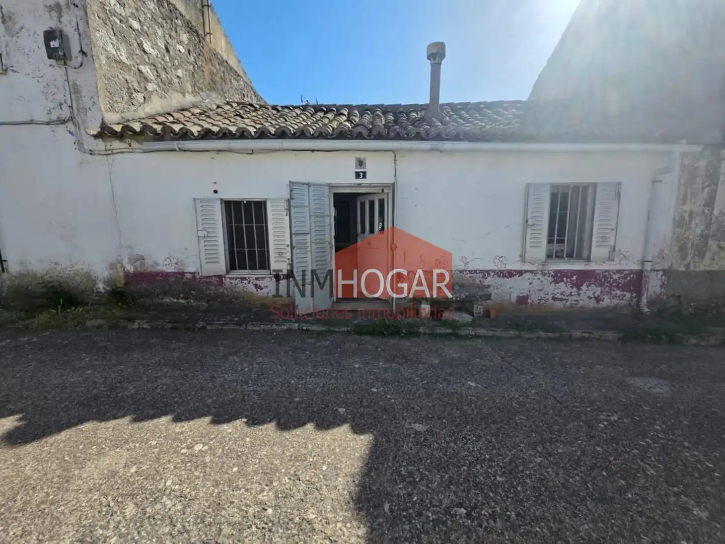 Exterior view of Houses for sale in Navalperal de Pinares  with Heating and Furnished