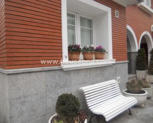 Exterior view of Single-family semi-detached for sale in Plentzia