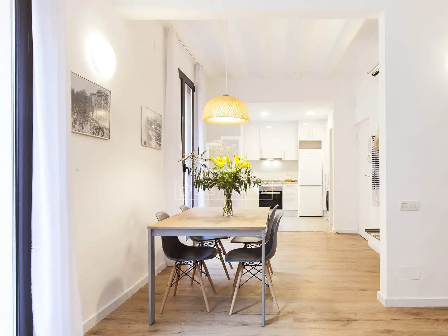 Comedor de Piso en venta en Barcelona con Aire acondicionado, Amueblado y Balcón