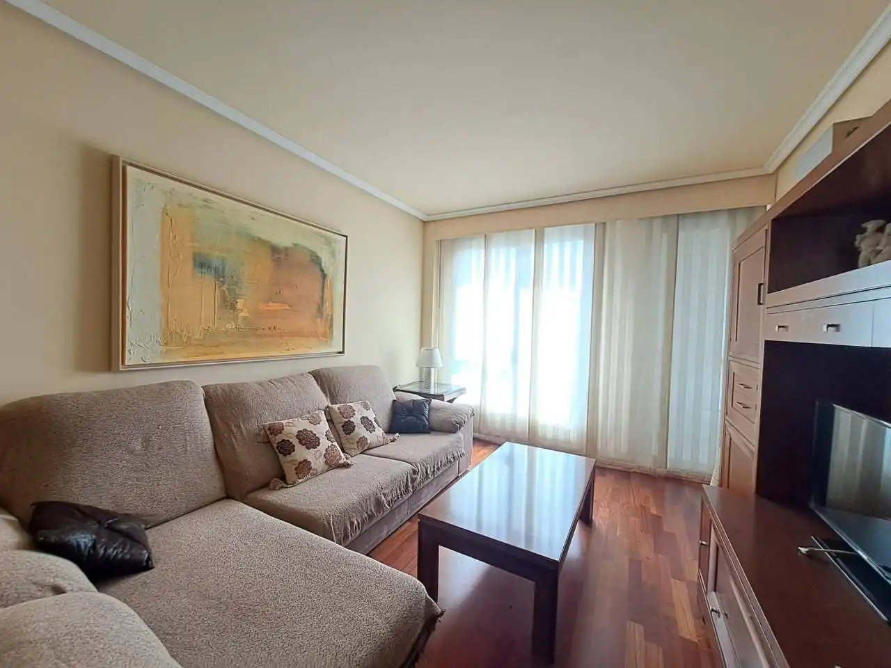 Flat for sale in Calle Sahagún, Universidad - Las Huelgas