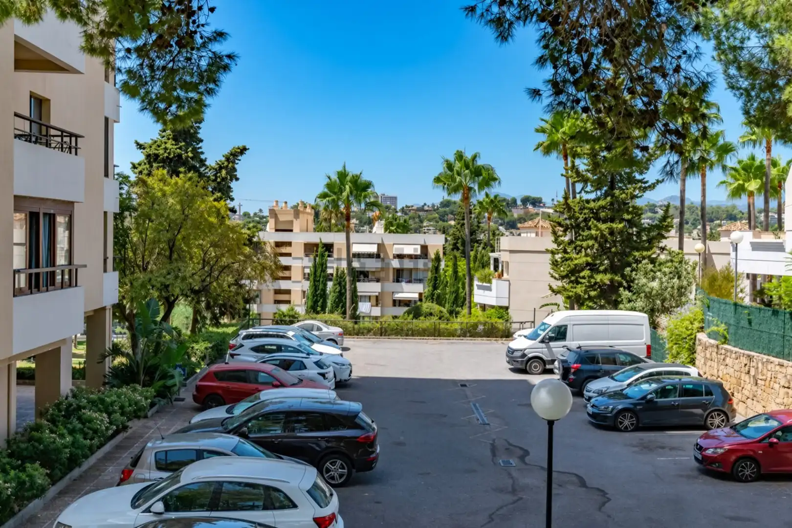 Apartament amb piscina en venda a Nueva Andalucía, imagen 21