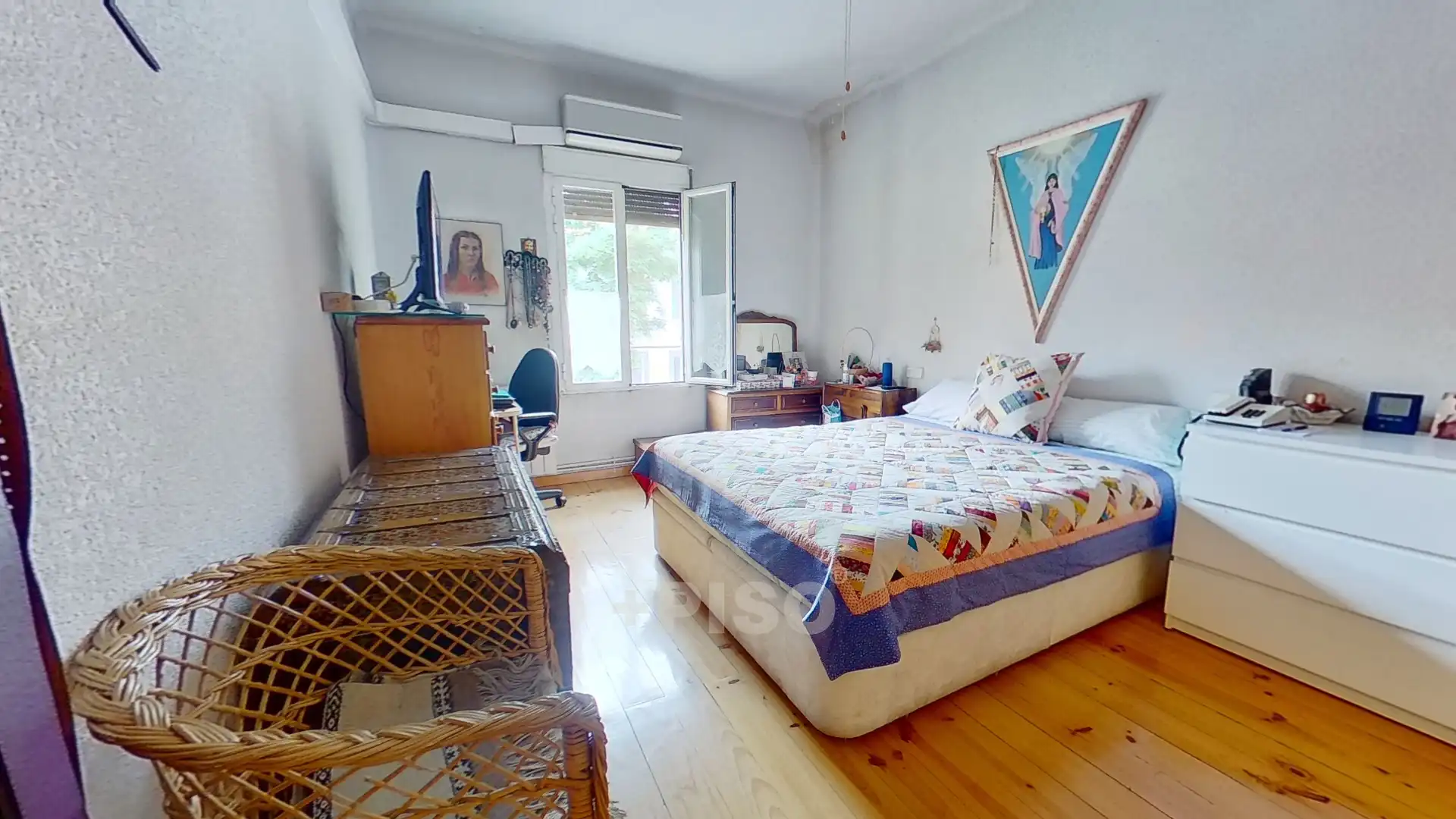 Bedroom of Houses for sale in Madrid  with Air Conditioner, Heating and Furnished