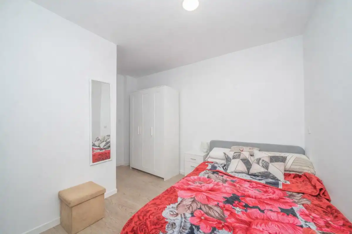 Schlafzimmer von Erdgeschoss zum Verkauf in Alicante / Alacant mit Klimaanlage, Heizung und Möbliert