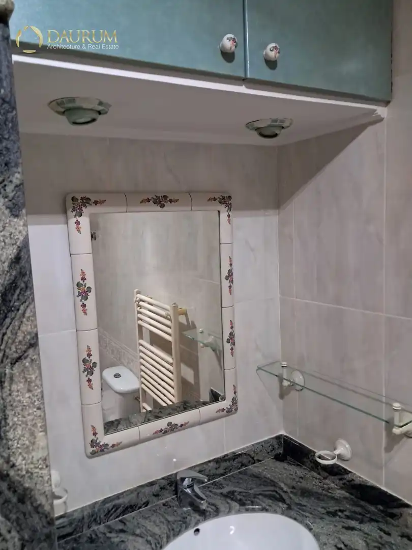 Bathroom of Houses for sale in Alaquàs  with Air Conditioner, Heating and Terrace
