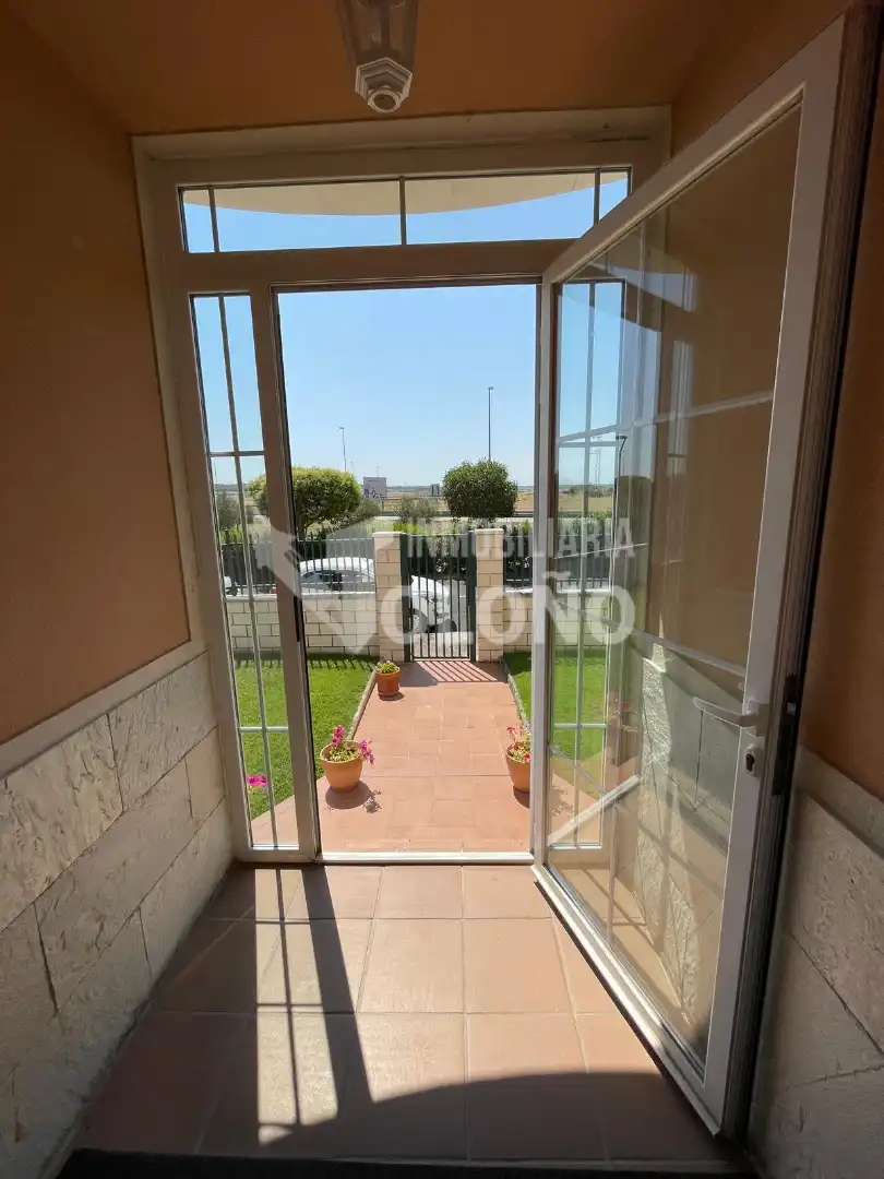 Vista exterior de Casa o xalet en venda en Casalarreina amb Calefacció, Jardí privat i Parquet