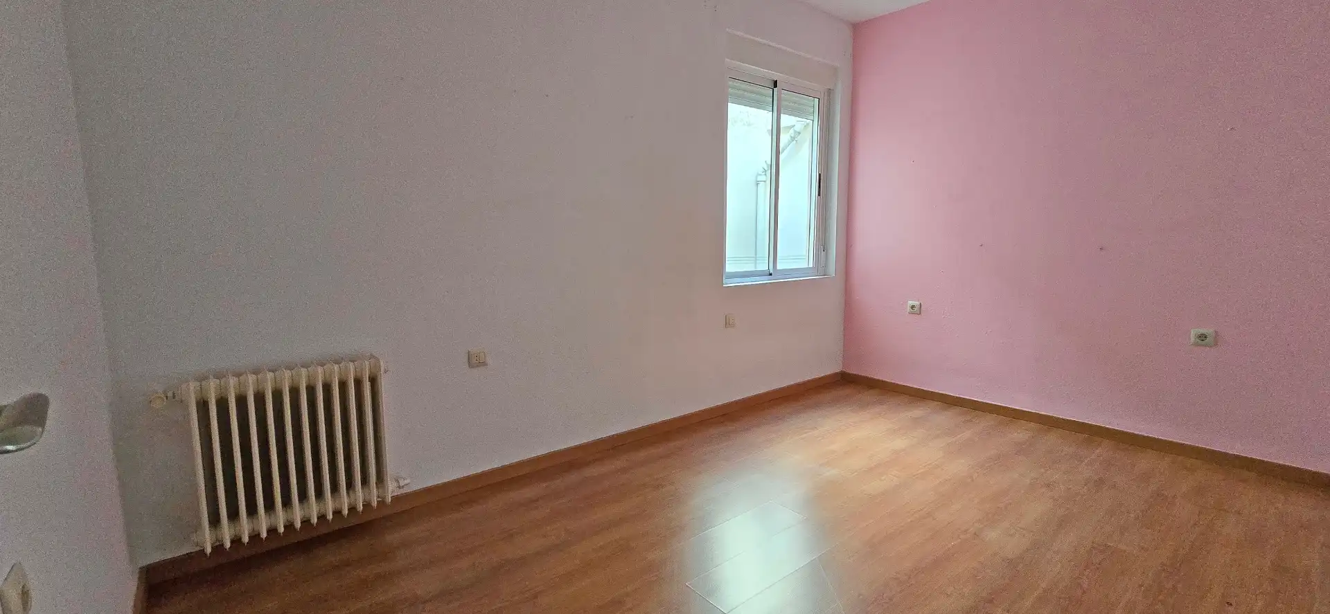 Bedroom of Flat for sale in Miajadas  with Air Conditioner, Heating and Storage room