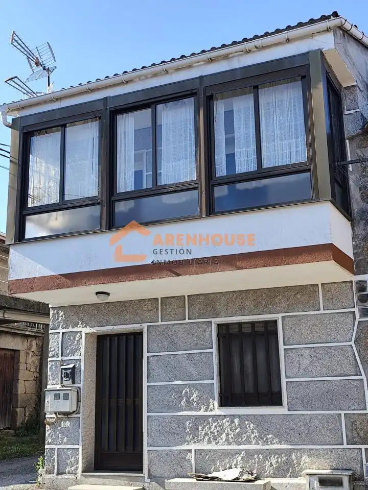 Exterior view of Houses for sale in Xunqueira de Ambía  with Heating, Storage room and Furnished