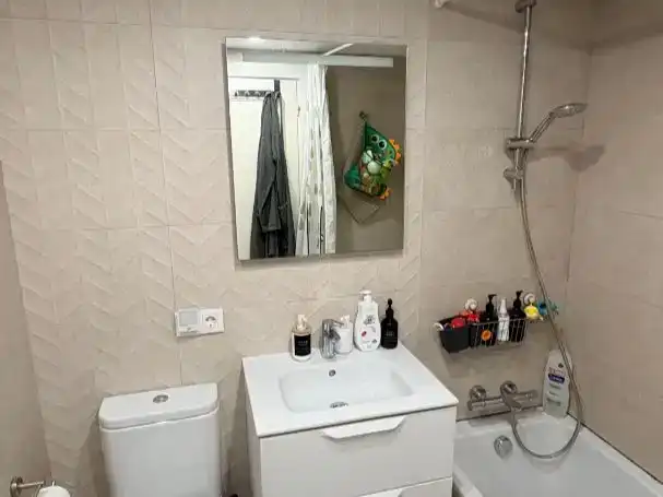 Baño de Piso en venta en Teatinos - Universidad