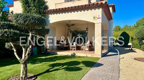 Foto 3 de Casa adosada en venta en Carrer Dels Masets, 6, Bonmont Terres Noves, Mont-roig del Camp