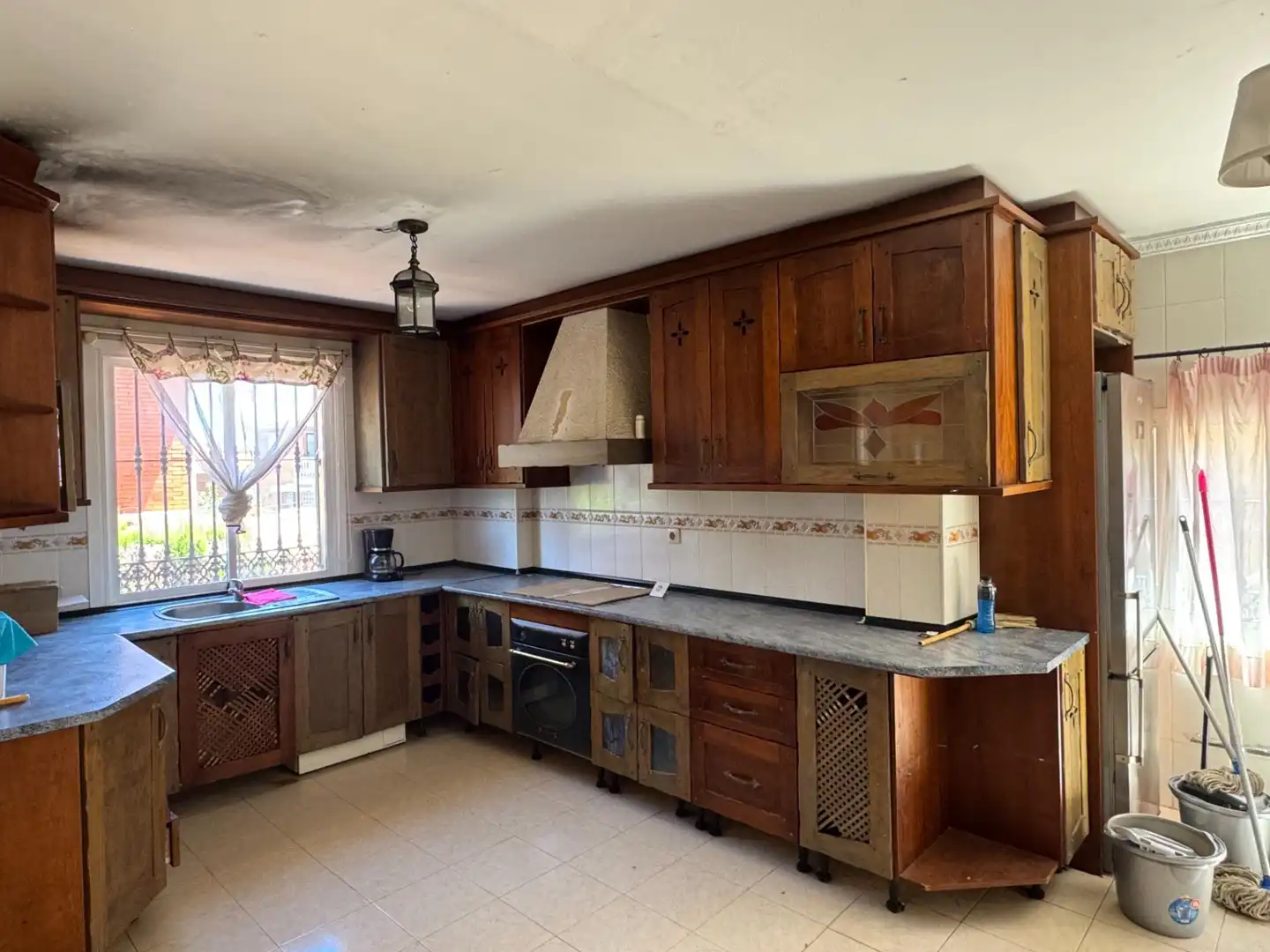 Cuina de Casa adosada en venda en Alhaurín de la Torre