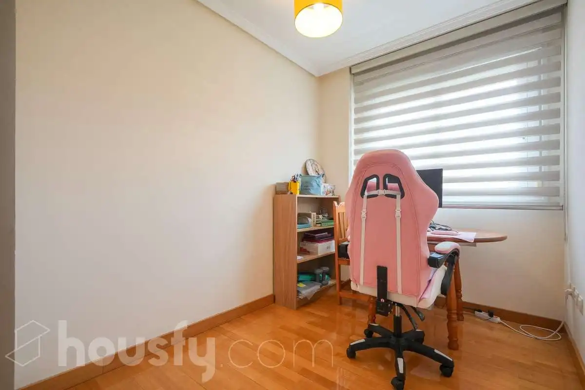 Habitación de Piso en venta en Madrid con Aire acondicionado, Calefacción y Jardín privado