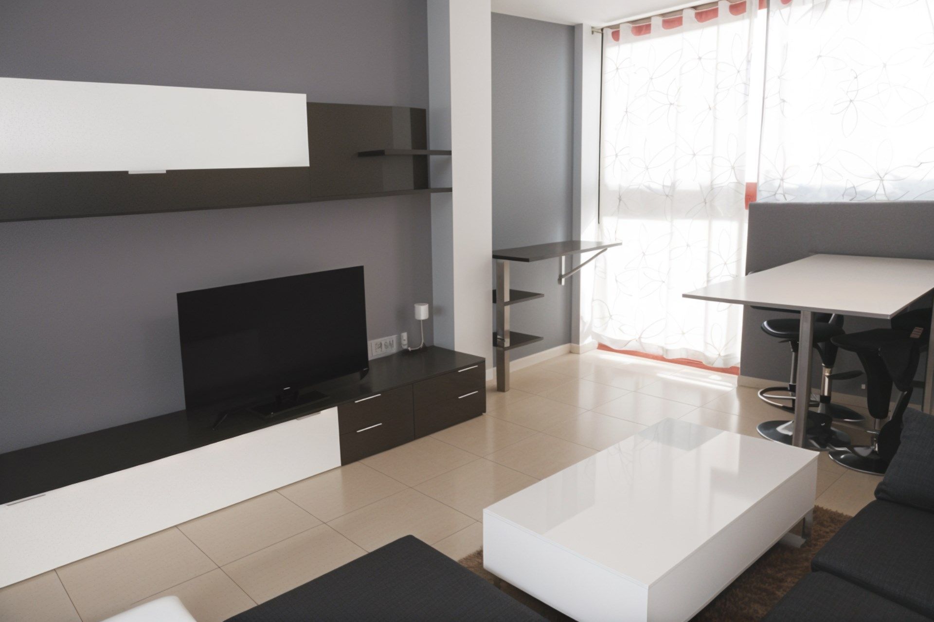 Living room of Flat for sale in Figueres  with Heating