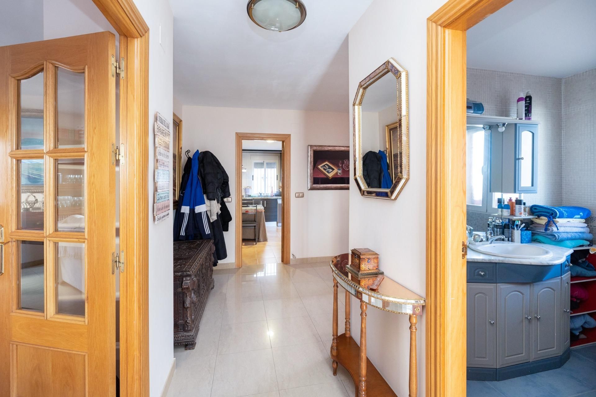 Casa o xalet en venda en Las Gabias amb Terrassa, Piscina i Balcó