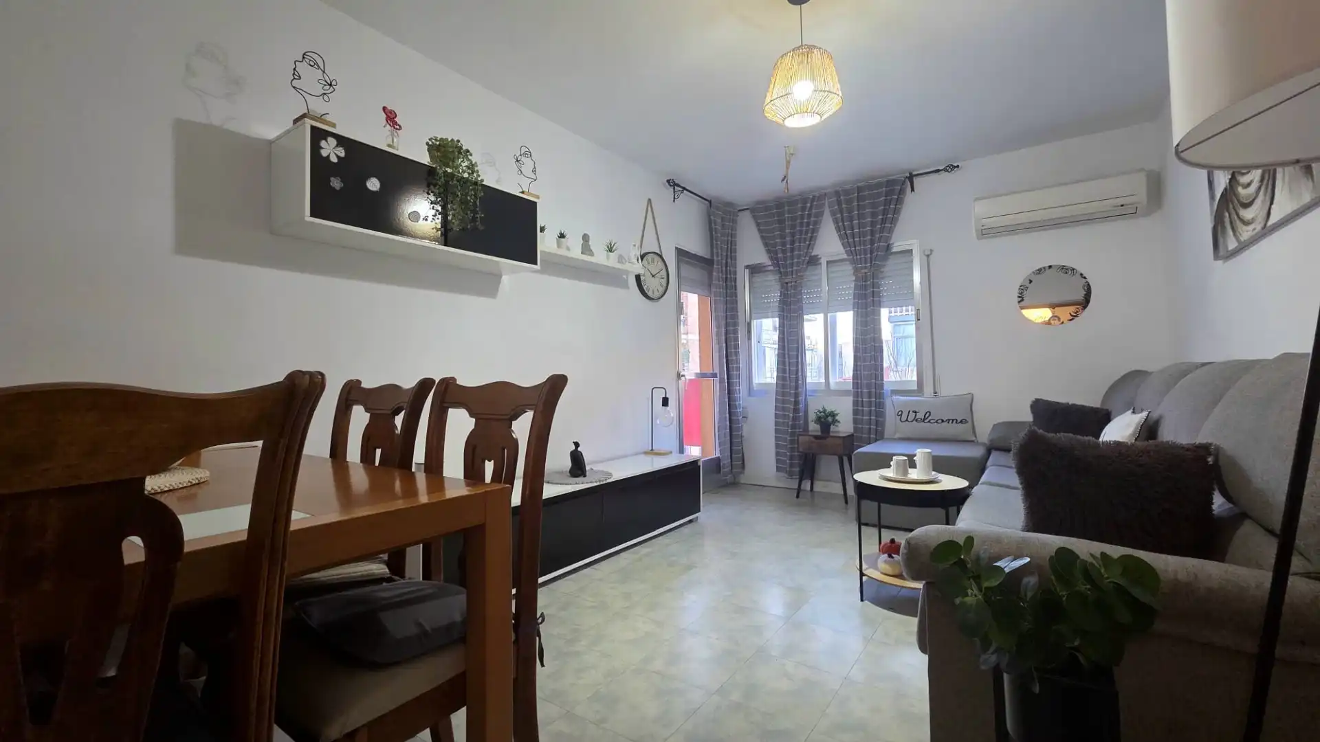 Sala d'estar de Pis en venda en Parla amb Aire condicionat, Calefacció i Terrassa