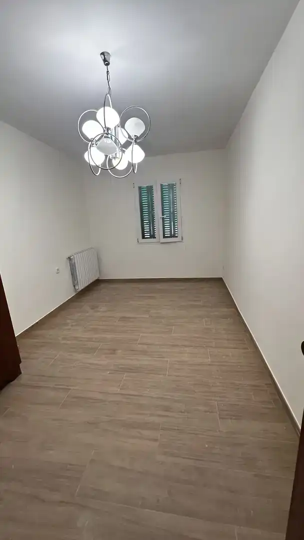 Dormitori de Casa adosada en venda en Cerezo de Abajo amb Parquet