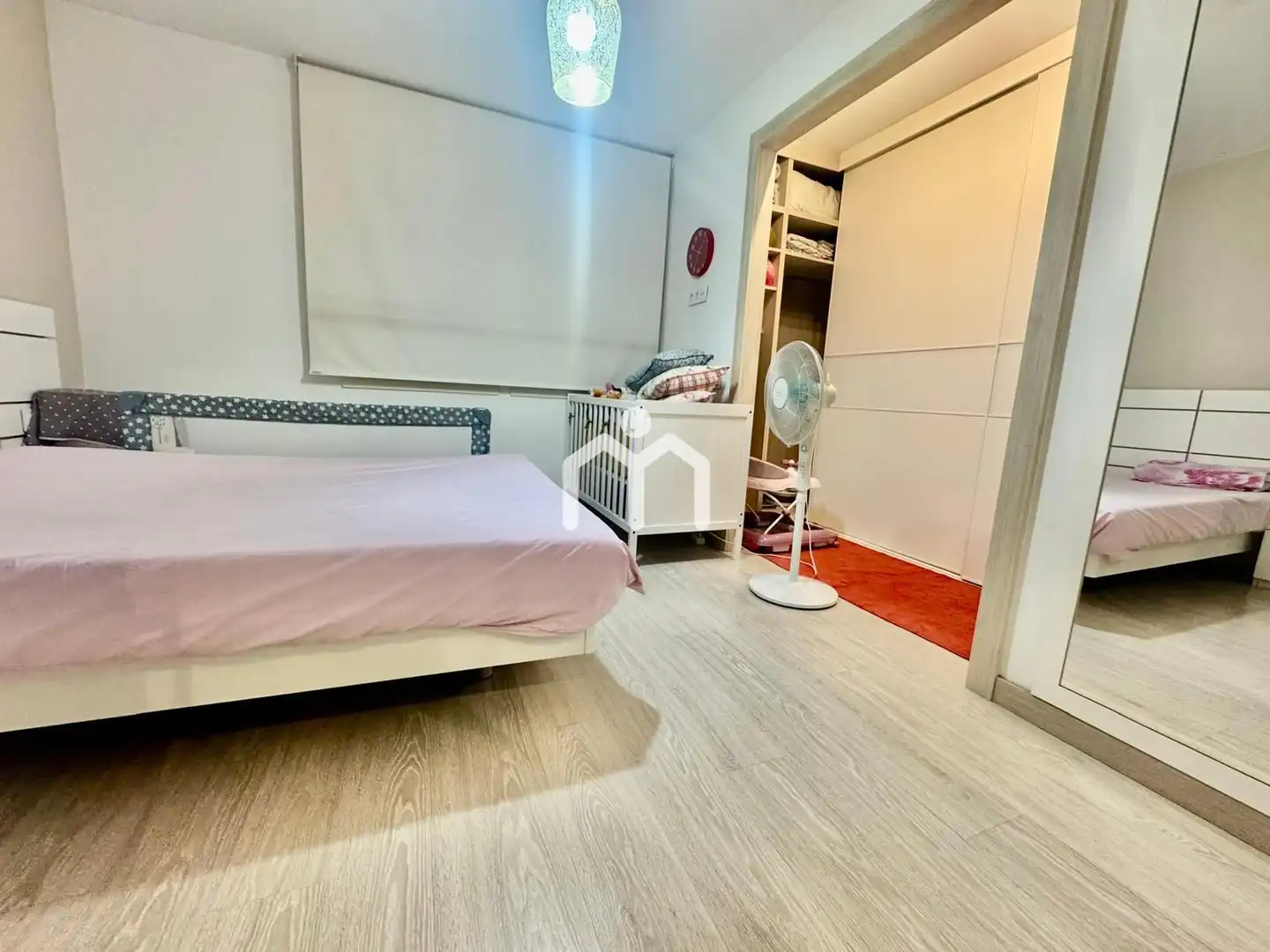 Habitación de Casa o chalet en venta en Badalona con Aire acondicionado, Calefacción y Jardín privado