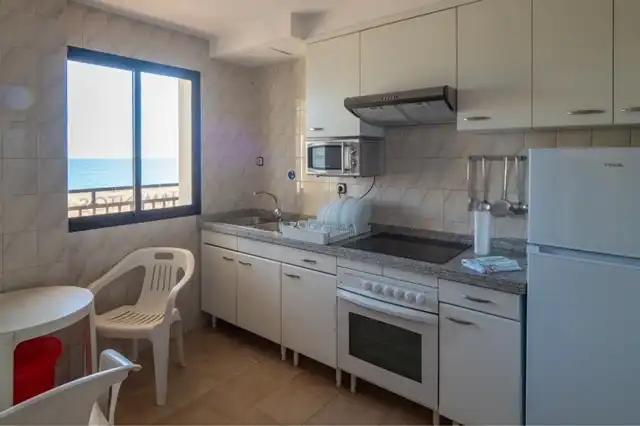 Kitchen of Apartments for sale in Fuengirola  with Air Conditioner, Private garden and Terrace