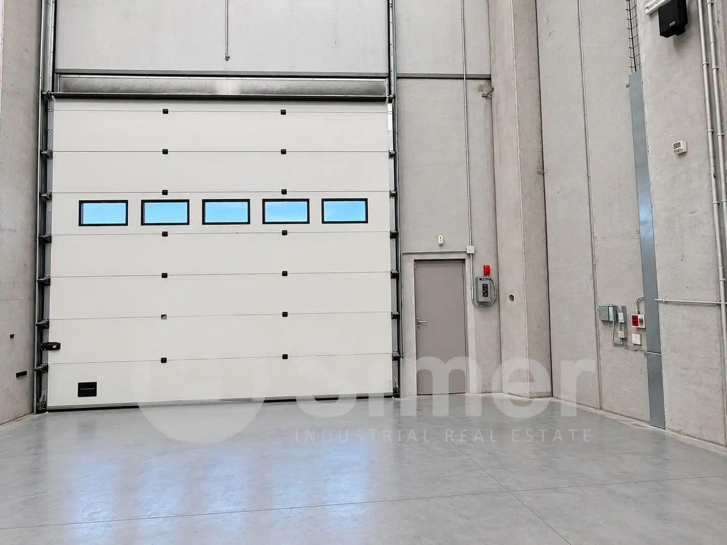 Nau industrial de lloguer en Mas Rampinyo - Montcada Nova - Carrerada