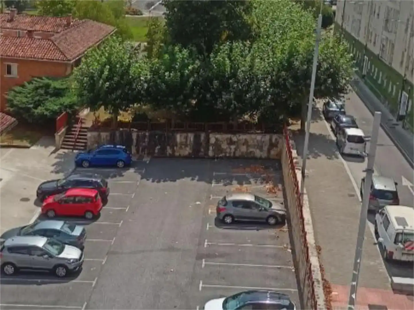 Aparcament de Pis en venda en Amurrio amb Balcó