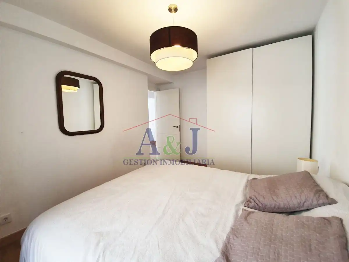 Wohnung zur Miete in Calle BURGOS, Numancia - San Fernando