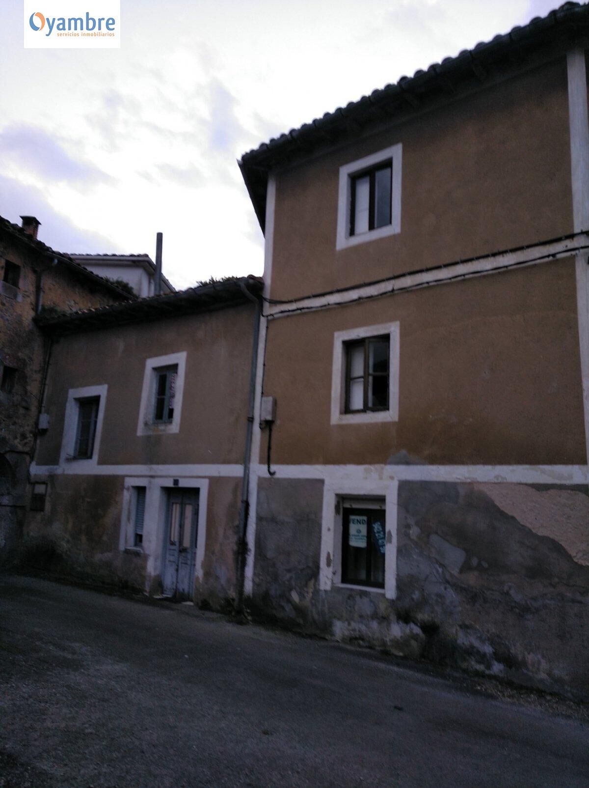 Exterior view of Flat for sale in Hazas de Cesto  with Balcony