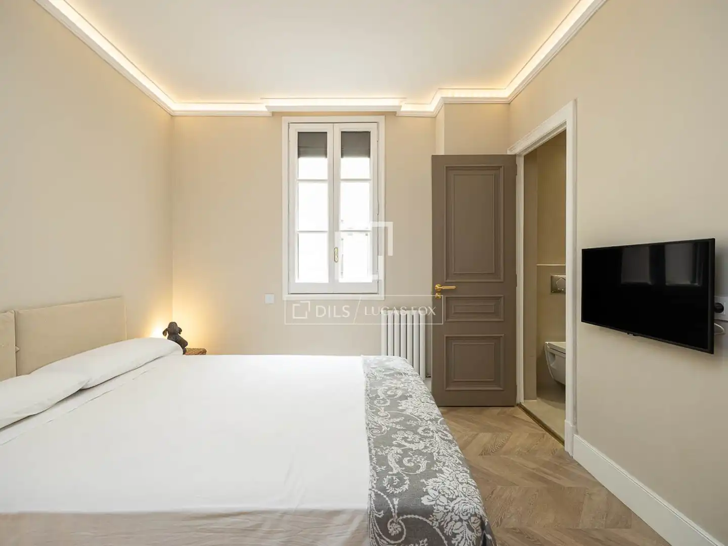 Schlafzimmer von Wohnung zum Verkauf in Barcelona mit Klimaanlage, Heizung und Parkett