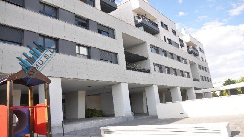 Vista exterior de Garaje en venta en Leganés