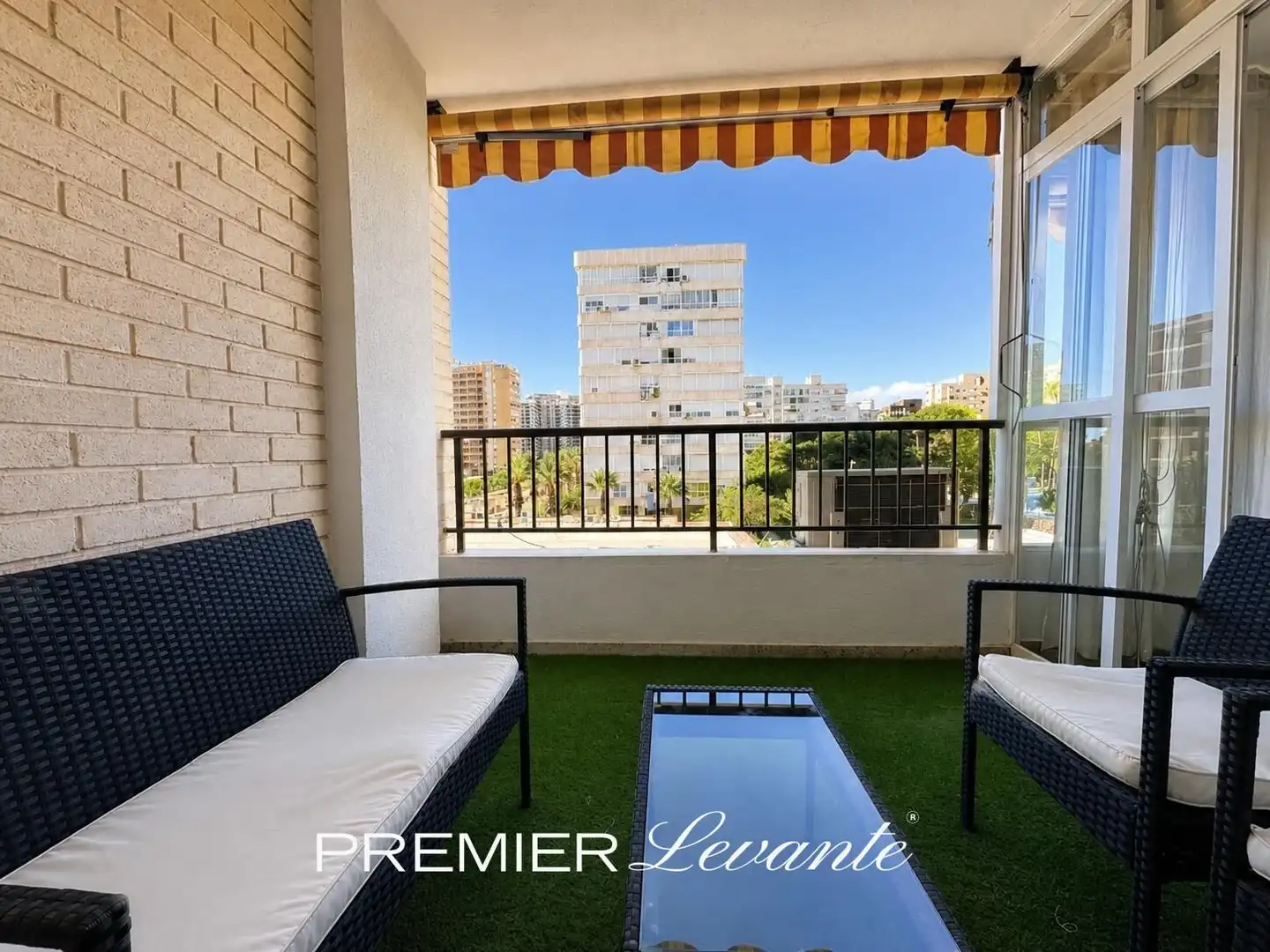 Terraza de Piso de alquiler en Alicante / Alacant con Aire acondicionado, Amueblado y Balcón