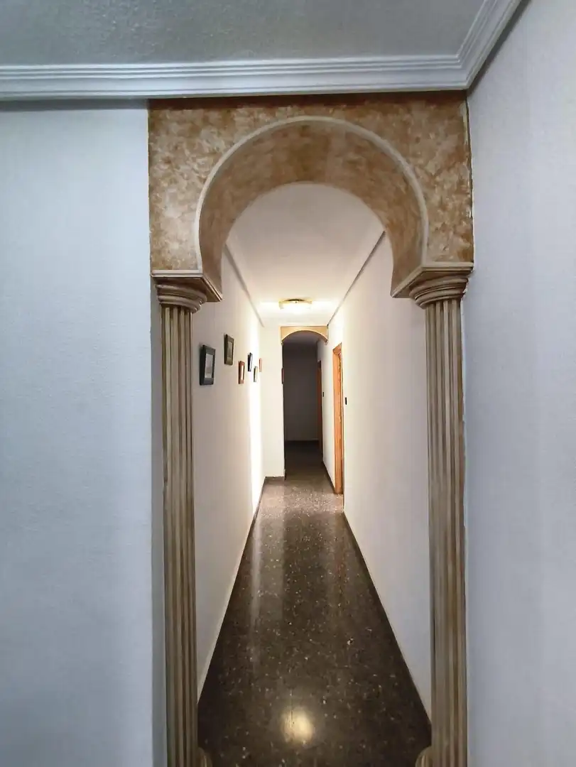 Flat with terrace for sale in Casco Urbano, imagen 3