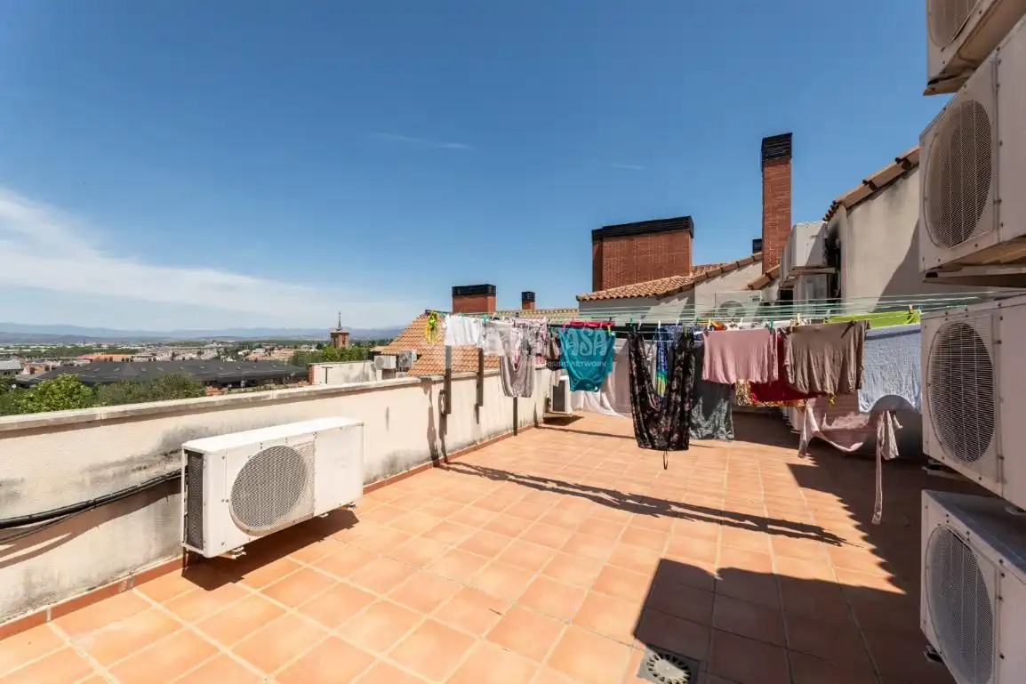 Terrasse von Wohnung zum Verkauf in Las Rozas de Madrid mit Abstellraum