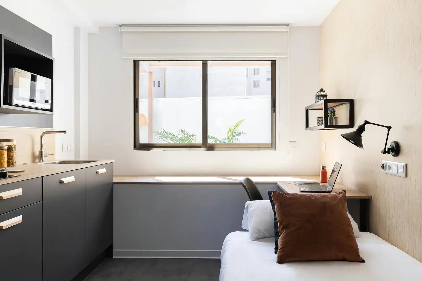 Bedroom of Flat for rent in Valencia  with Air Conditioner